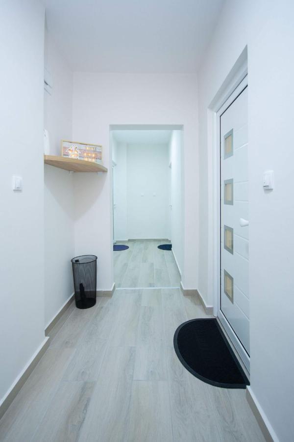 Cvetni Trg Hotell Belgrad Exteriör bild