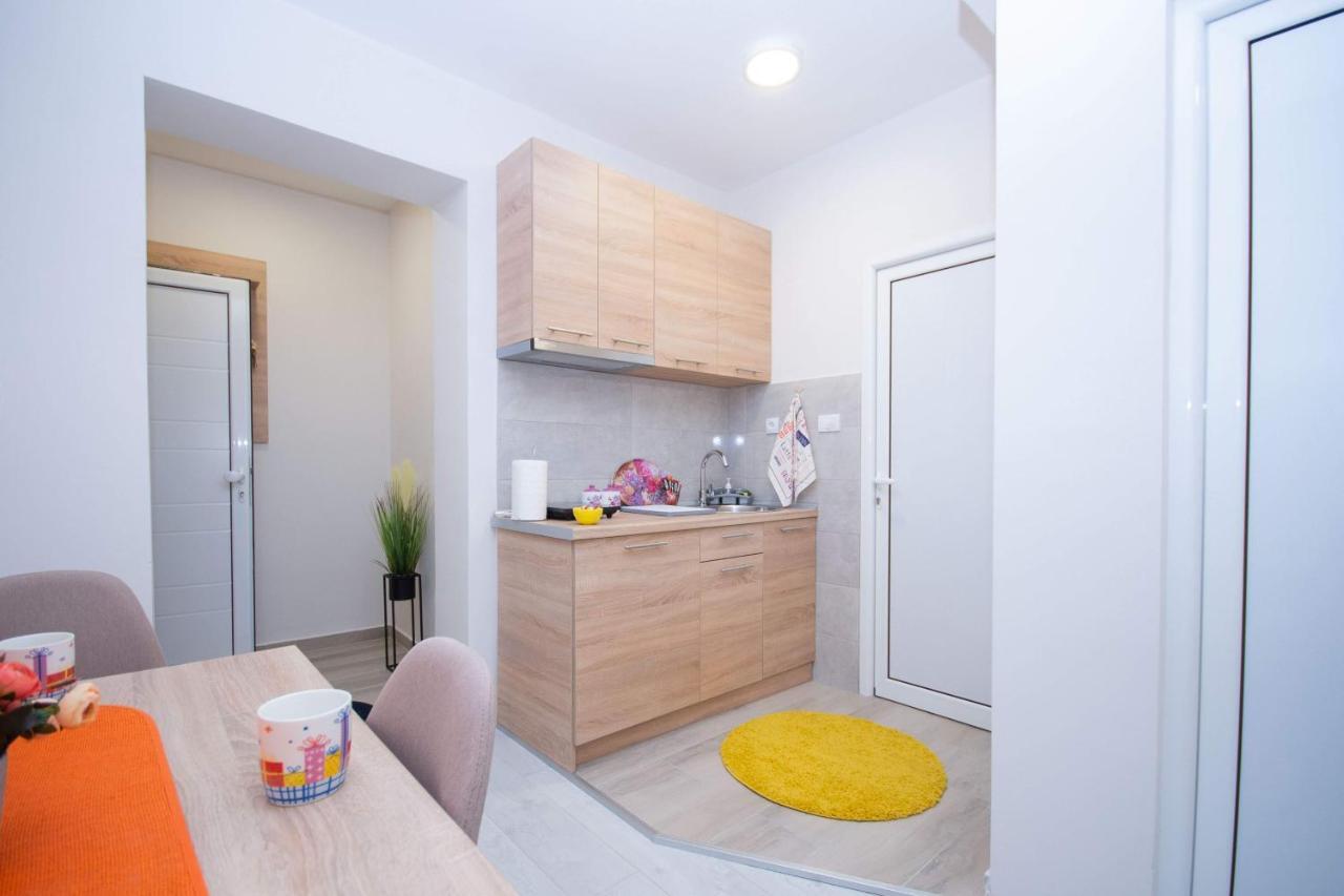 Cvetni Trg Hotell Belgrad Exteriör bild