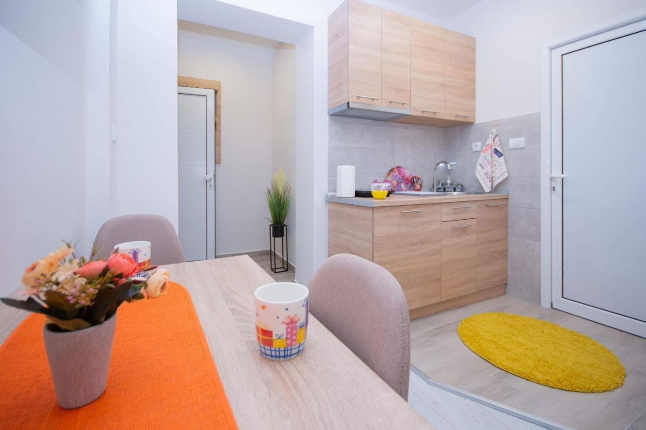 Cvetni Trg Hotell Belgrad Exteriör bild